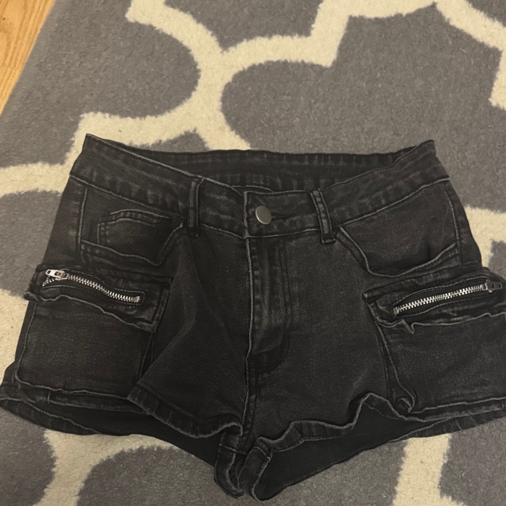 Romwe Short shorts